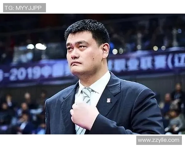 姚明以卓越表现赢得状元荣誉成就中国篮球新篇章 姚明以卓越表现赢得状元荣誉成就中国篮球新篇章