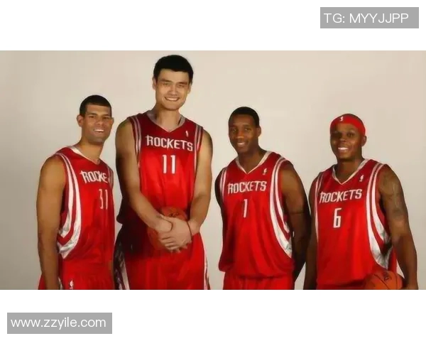 华裔篮球迷热议姚明的伟大贡献与影响力展现中国体育精神